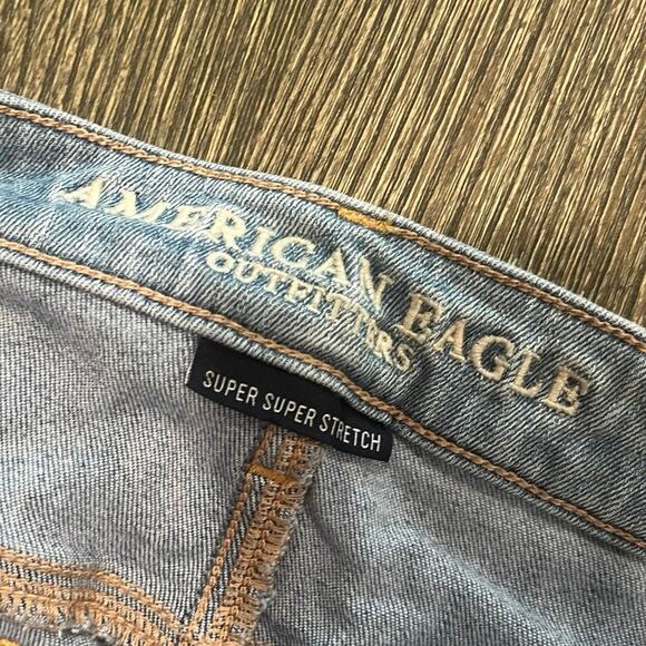 American Eagle Jegging Jeans Mid Rise Super Stretch Denim Light Wash Blue Size 6 - Picture 7 of 12
